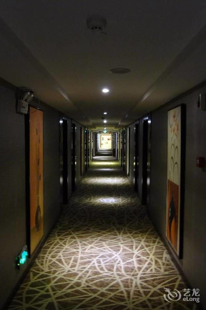 Wudang Impression Hotel Wudangshan ภายนอก รูปภาพ